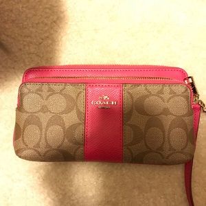 Coach Wallet Wristlet With Phone Pocket